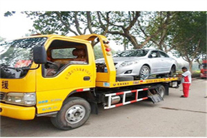 新华附近24小时汽车拖车服务热线